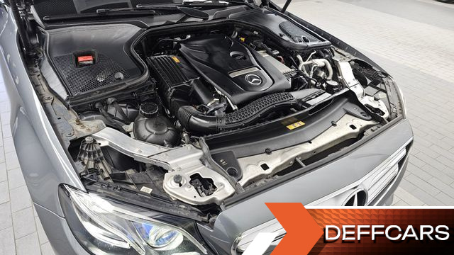 Mercedes E-CLASS E300 4MATIC Avnatgarde купить на сайте DeffCars