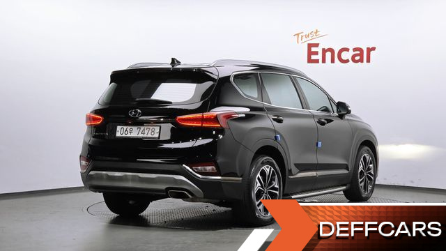 Hyundai SANTAFE Gasoline 2.0T 2WD Prestige купить на сайте DeffCars