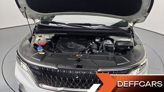 Kia CARNIVAL 9-Seater Noblesse купить на сайте DeffCars
