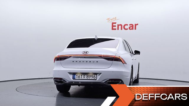 Hyundai GRANDEUR 2.5 Le Blanc купить на сайте DeffCars