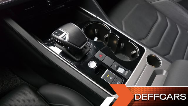 Volkswagen TOUAREG 3.0 TDI Premium купить на сайте DeffCars