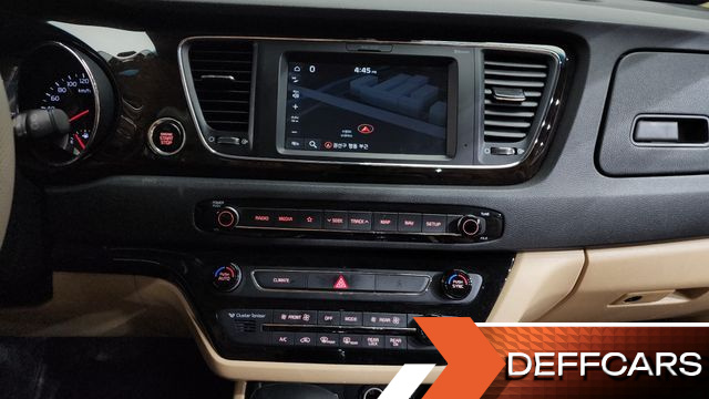 Kia CARNIVAL 9-Seater Noblesse купить на сайте DeffCars