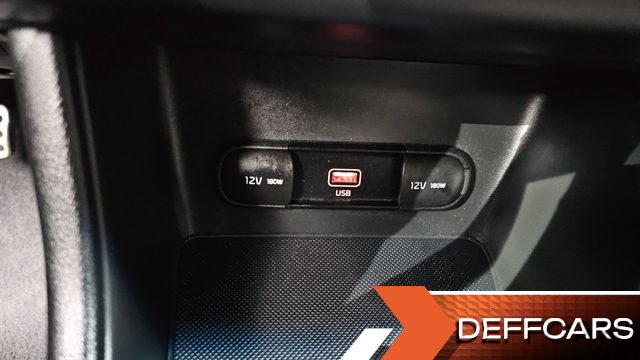 Kia SPORTAGE Diesel 2.0 4WD Luxury купить на сайте DeffCars