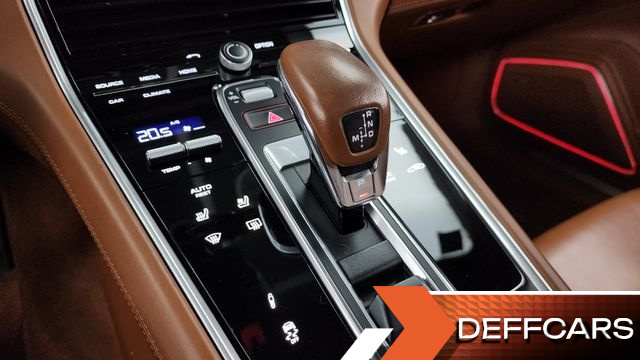 Porsche PANAMERA 3.0 AWD купить на сайте DeffCars
