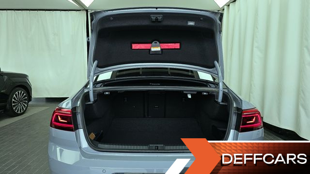 Volkswagen PASSAT 2.0 TDI Prestige купить на сайте DeffCars