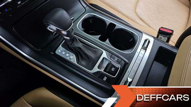 Kia CARNIVAL 9-Seater Prestige купить на сайте DeffCars