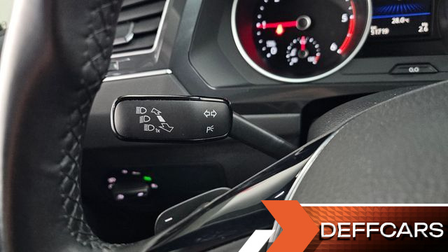 Volkswagen TIGUAN 2.0 TDI Premium купить на сайте DeffCars