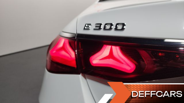 Mercedes E-CLASS E300 4MATIC AMG Line купить на сайте DeffCars