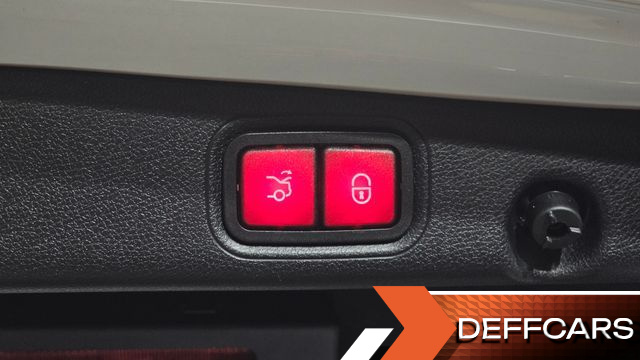 Mercedes E-CLASS E220d 4MATIC AMG Line купить на сайте DeffCars