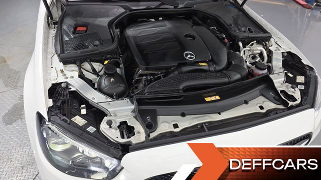 Mercedes E-CLASS E350 4MATIC Avantgarde купить на сайте DeffCars