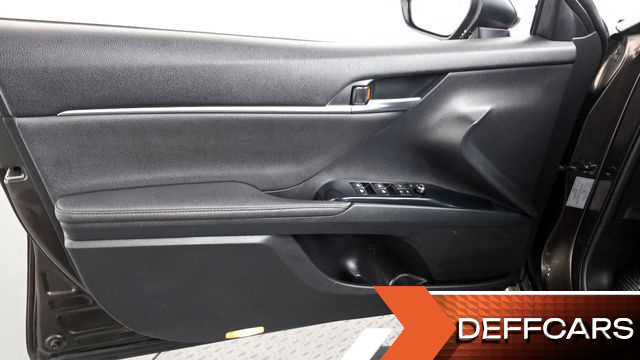 Toyota CAMRY 2.5 купить на сайте DeffCars
