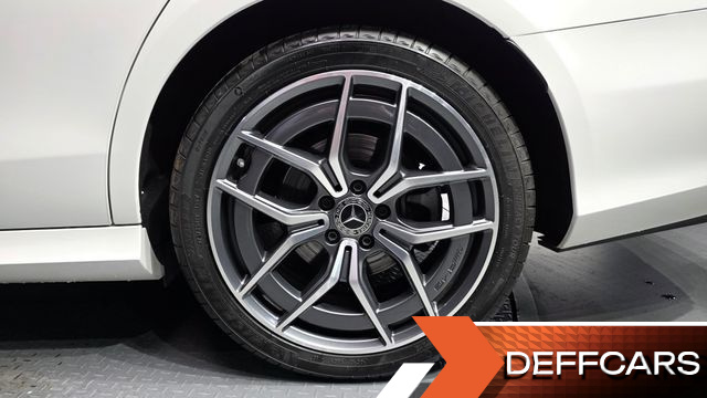 Mercedes E-CLASS E220d 4MATIC AMG Line купить на сайте DeffCars