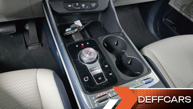 Kia CARNIVAL HEV 7seater Gravity купить на сайте DeffCars