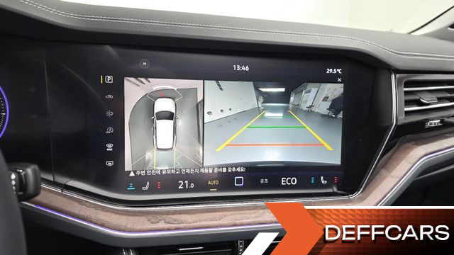 Volkswagen TOUAREG 3.0 TDI Prestige купить на сайте DeffCars
