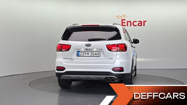 Kia SORENTO Diesel 2.2 2WD Noblesse Special купить на сайте DeffCars
