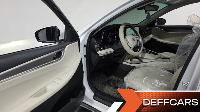 Hyundai GRANDEUR 2.5 Le Blanc купить на сайте DeffCars