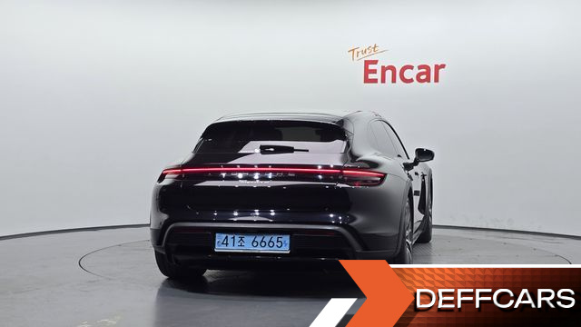 Porsche TAYCAN 4 Cross Turismo купить на сайте DeffCars
