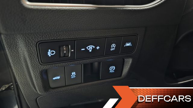 Hyundai SONATA 2.0 Premium Family купить на сайте DeffCars