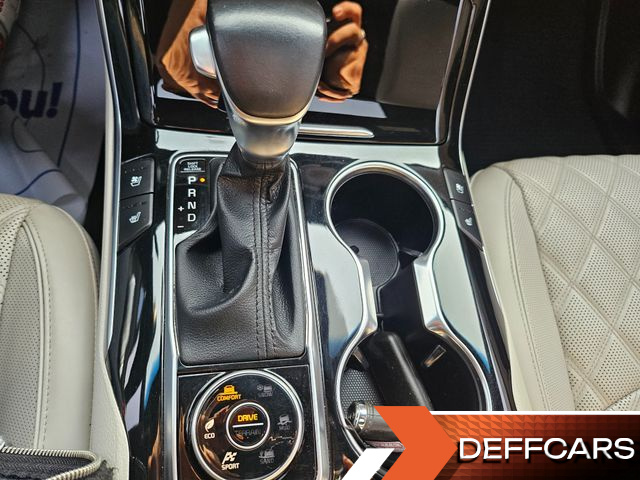 Kia MOHAVE Diesel 3.0 4WD 5-Seater Masters купить на сайте DeffCars