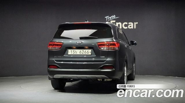 Kia SORENTO Diesel 2.0 2WD Prestige купить на сайте DeffCars