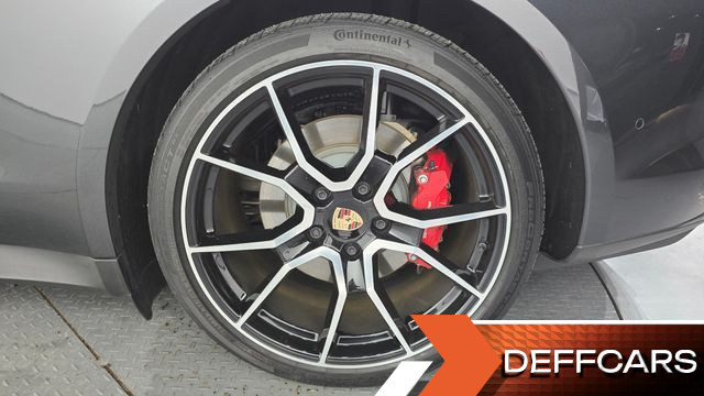 Porsche TAYCAN 4S купить на сайте DeffCars
