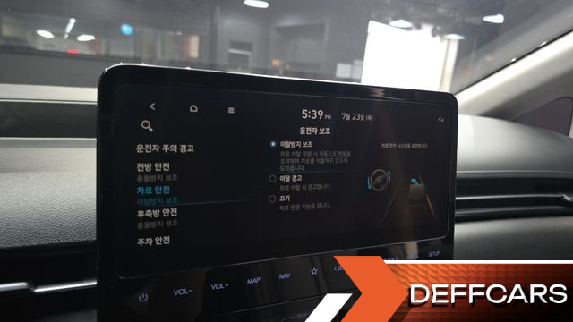 Hyundai STARIA 4WD Lounge 9-Seater Prestige купить на сайте DeffCars