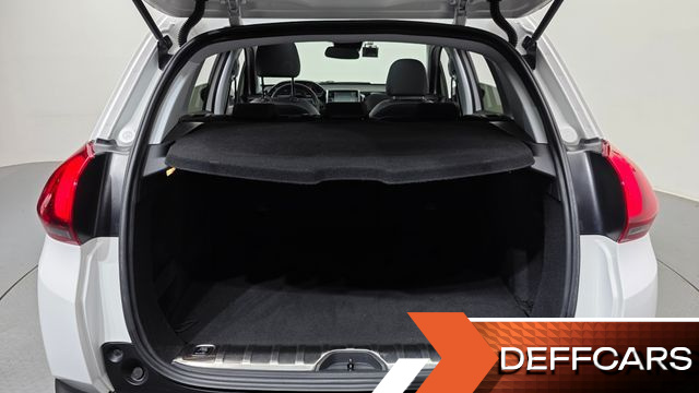 Peugeot 2008 1.6 BlueHDi Allure GC купить на сайте DeffCars