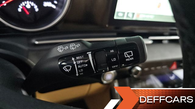 Kia CARNIVAL 9-Seater Prestige купить на сайте DeffCars