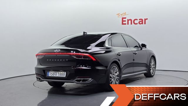 Hyundai GRANDEUR 2.5 Calligraphy купить на сайте DeffCars