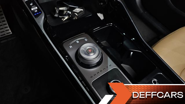 Kia SORENTO HEV 1.6 2WD Gravity купить на сайте DeffCars