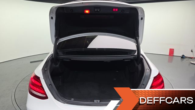 Mercedes E-CLASS E220d Exclusive купить на сайте DeffCars