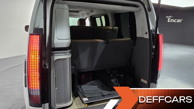 Hyundai STARIA 4WD Camper Prestige Camper 4Seater купить на сайте DeffCars