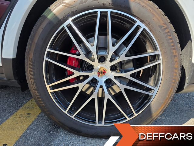 Porsche CAYENNE 3.0 S E-Hybrid купить на сайте DeffCars