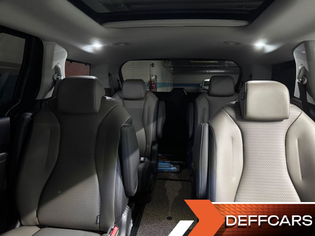 Kia CARNIVAL 9-Seater Gravity купить на сайте DeffCars