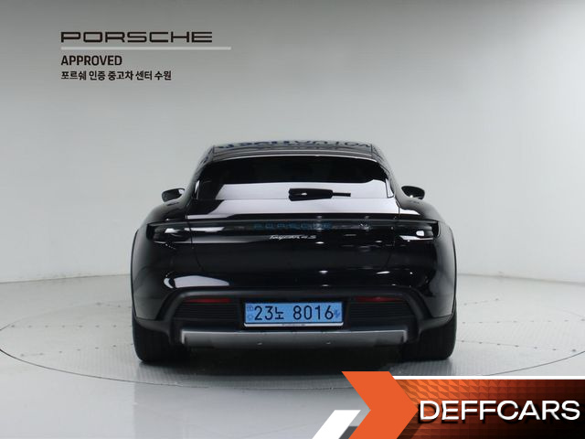Porsche TAYCAN 4S Cross Turismo купить на сайте DeffCars