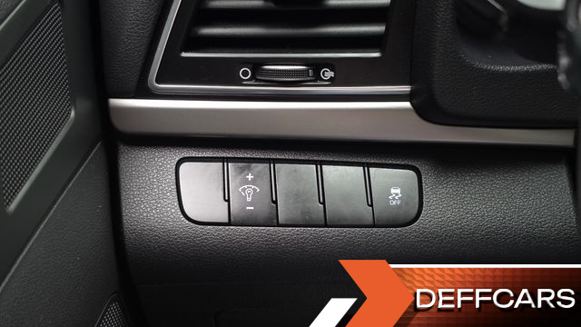 Hyundai AVANTE 1.6 LPI Style (Rental Car) купить на сайте DeffCars