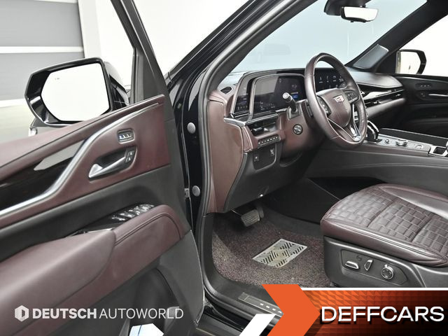 Cadillac ESCALADE 6.2 ESV ESV Sports Platinum купить на сайте DeffCars