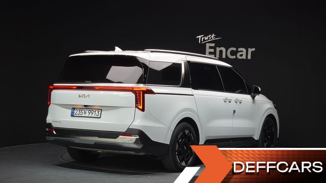 Kia CARNIVAL 9-Seater Noblesse купить на сайте DeffCars
