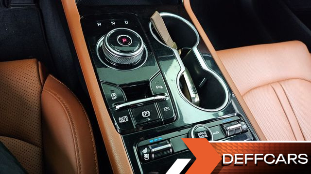 Kia K5 2.0 Prestige купить на сайте DeffCars