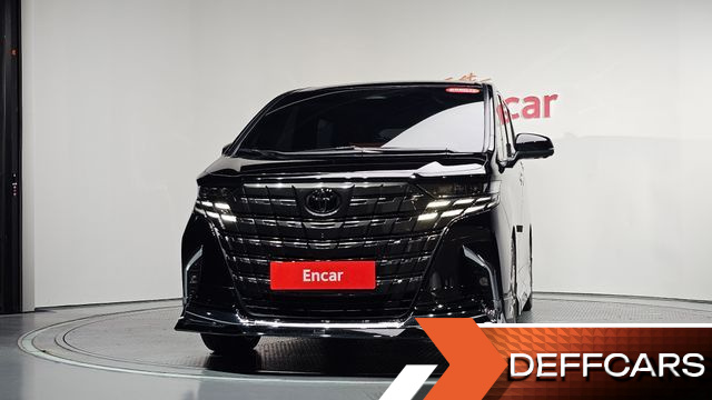 Toyota ALPHARD 2.5 HEV Executive AWD купить на сайте DeffCars