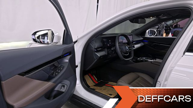 BMW 5-SERIES 520i купить на сайте DeffCars