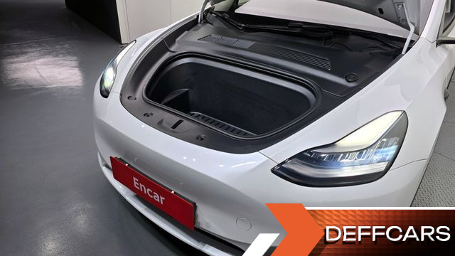Tesla MODEL Y Long Range AWD купить на сайте DeffCars