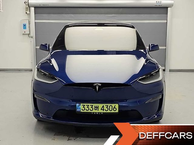 Tesla MODEL X Plaid купить на сайте DeffCars