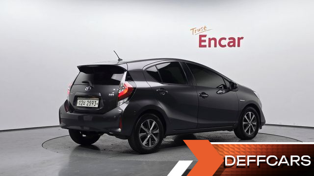 Toyota PRIUS 1.5 купить на сайте DeffCars