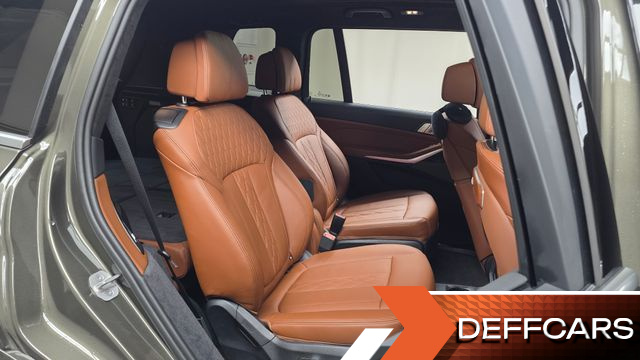 BMW X7 xDrive 40i M Sport 6STR купить на сайте DeffCars