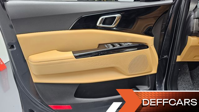 Kia CARNIVAL Gasoline 7-Seater Noblesse купить на сайте DeffCars