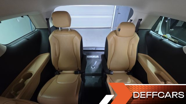 Kia CARNIVAL 9-Seater Noblesse купить на сайте DeffCars