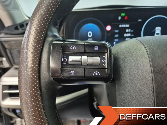 Hyundai GRANDEUR 3.5 LPG 2WD (Taxi) Deluxe купить на сайте DeffCars