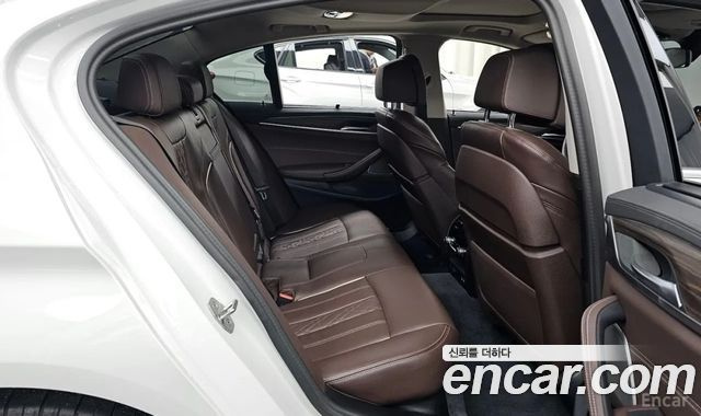 BMW 5-SERIES 530i xDrive Luxury купить на сайте DeffCars