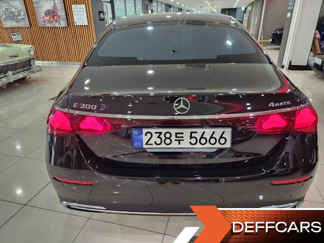 Mercedes E-CLASS E300 4MATIC Exclusive купить на сайте DeffCars
